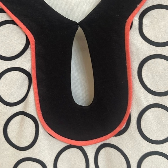 Camryn black and white lined midi dress with keyhole neckline. Size 16W - Picture 4 of 10